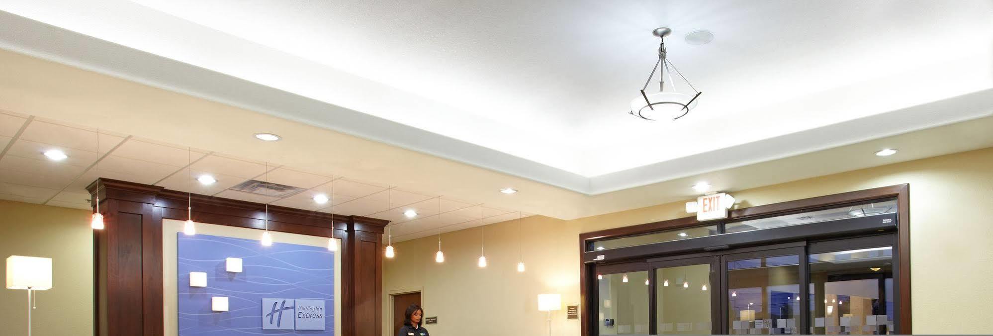 Holiday Inn Express & Suites Deer Park By Ihg Exterior foto